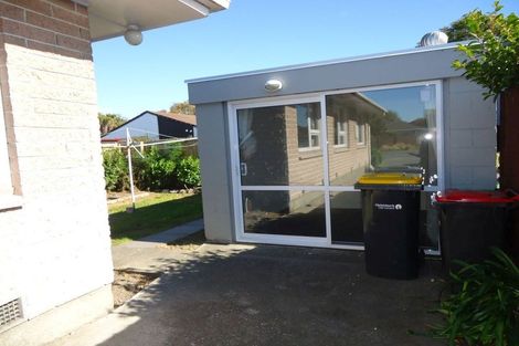 Photo of property in 13 Clyde Road, Upper Riccarton, Christchurch, 8041
