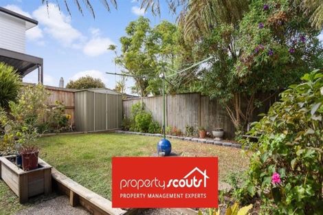 Photo of property in 3 Parani Court, Te Atatu Peninsula, Auckland, 0610