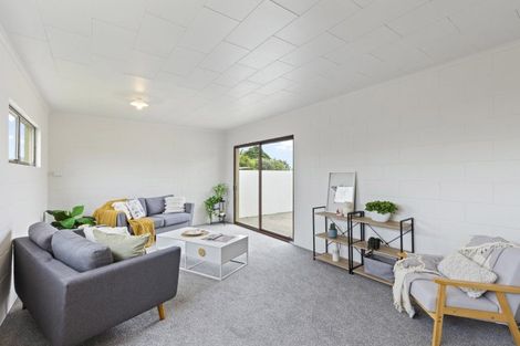 Photo of property in 6 Ranfurly Street, Waitara, 4320