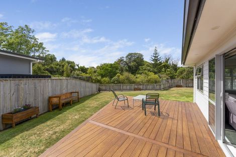Photo of property in 15 Kingi Te Ahoaho Place, Otaki, 5512