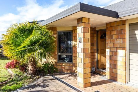 Photo of property in 25 Vaucluse Drive, Nukuhau, Taupo, 3330