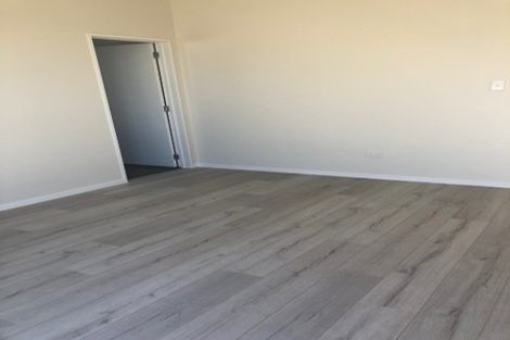 Photo of property in 12 Surf View Crescent, Red Beach, 0932