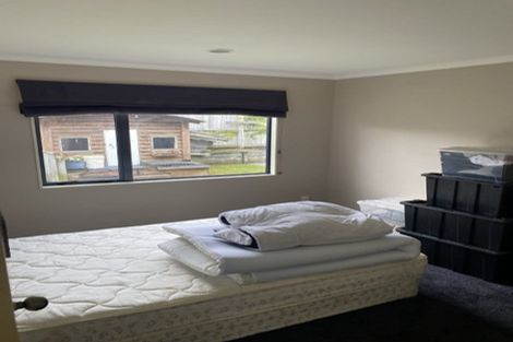 Photo of property in 5 Astronomer Place, Whitby, Porirua, 5024