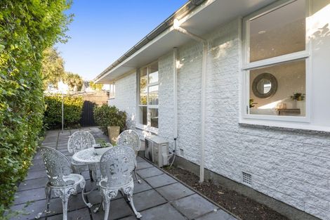 Photo of property in 4/5 Pitt Place, St Albans, Christchurch, 8014