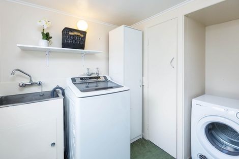 Photo of property in 1 Moehau Grove, Trentham, Upper Hutt, 5018