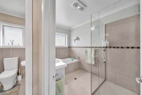 Photo of property in 38 Manawapou Road, Hawera, 4610