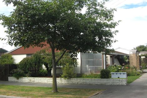 Photo of property in 3/12 Oxley Avenue, St Albans, Christchurch, 8014