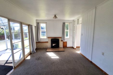 Photo of property in 48 Robinson Avenue, Holdens Bay, Rotorua, 3010