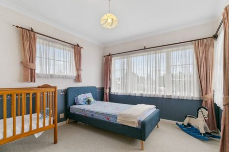 Photo of property in 12 Paisley Street, Levin, 5510