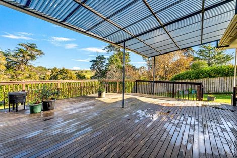 Photo of property in 8 Doctors Hill Road, Maungaturoto, 0520
