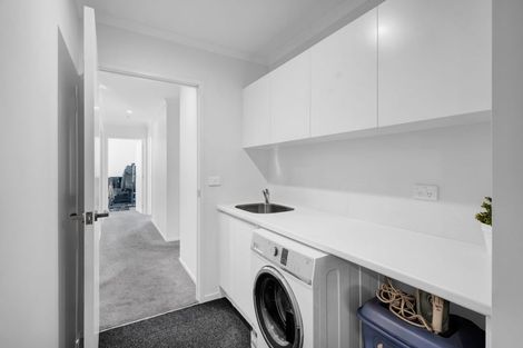 Photo of property in 44 Fernbrook Drive, Hurworth, New Plymouth, 4310