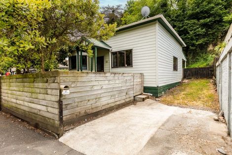 Photo of property in 101 Shakespeare Road, Bluff Hill, Napier, 4110