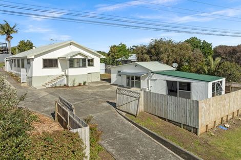 Photo of property in 8 Cartwright Road, Onerahi, Whangarei, 0110