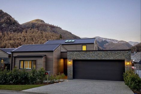 Photo of property in 9b Caernarvon Street, Arrowtown, 9302