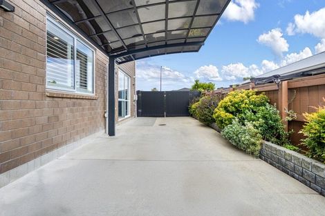 Photo of property in 94 Pohutukawa Parade, Riverhead, 0820