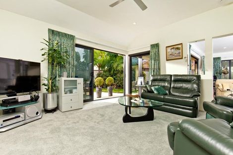 Photo of property in 52 Rame Road, Greenhithe, Auckland, 0632