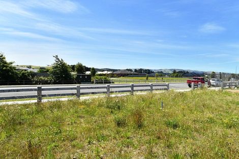 Photo of property in 70 Amberley Beach Road, Amberley, 7410