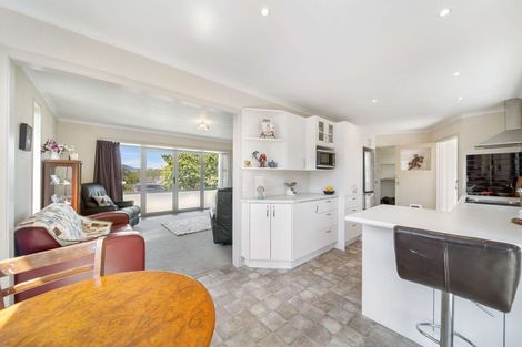 Photo of property in 4 Kaira Street, Sawyers Bay, Port Chalmers, 9023