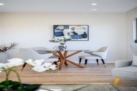 Photo of property in 2/6 Kereru Street, Henderson, Auckland, 0612