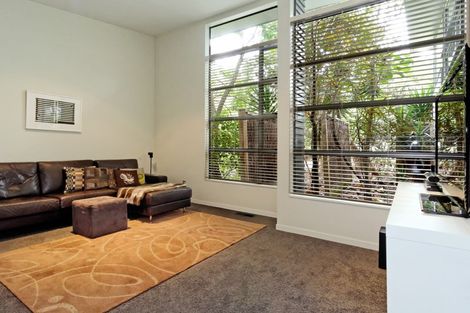 Photo of property in 20c Konini Road, Titirangi, Auckland, 0604