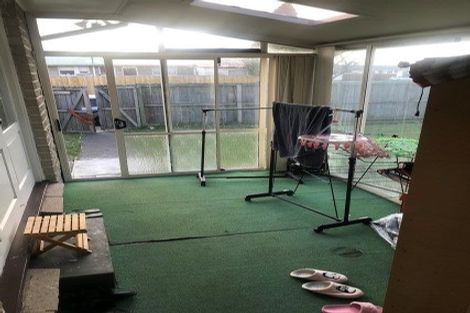 Photo of property in 39 Skerten Avenue, Hornby, Christchurch, 8042