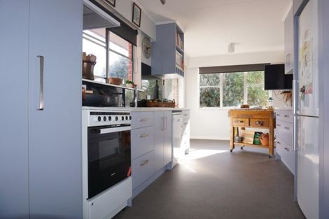 Photo of property in 24 Liverpool Street, Levin, 5510