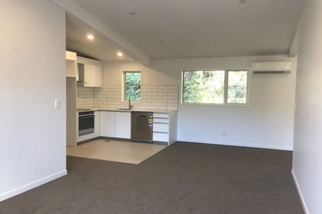 Photo of property in 10/74u Derwent Street, Island Bay, Wellington, 6023