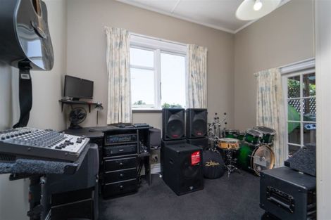 Photo of property in 68 Lincoln Road, Masterton, 5810