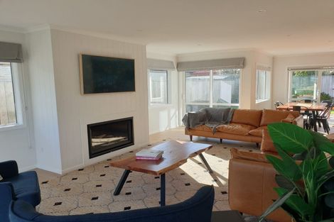 Photo of property in 100 Kupe Drive, Whitianga, 3510