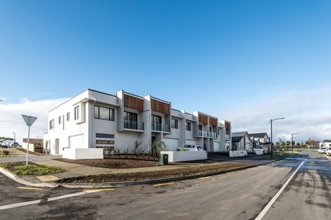 Photo of property in 59 Hayfield Way, Karaka, Papakura, 2113