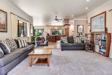 Photo of property in 143 Taylor Street, Cambridge, 3434