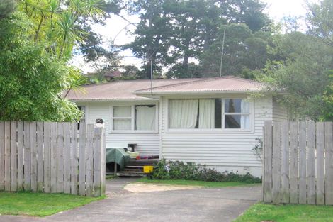 Photo of property in 76 Helena Street, Massey, Auckland, 0614