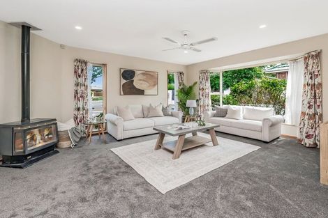 Photo of property in 128 Yaldhurst Road, Sockburn, Christchurch, 8042