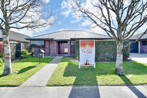 Photo of property in 8b Kingsbury Avenue, Rangiora, 7400