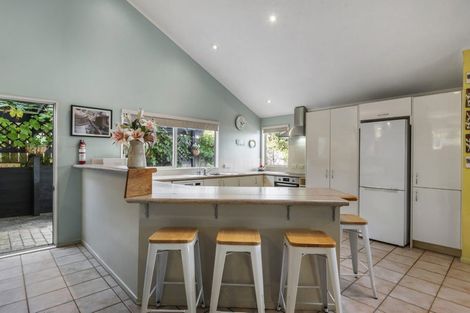 Photo of property in 1/31 Taroka Close, Pinehill, Auckland, 0632