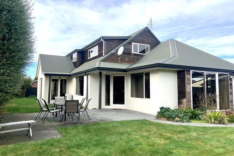 Photo of property in 469a Ilam Road, Bryndwr, Christchurch, 8052
