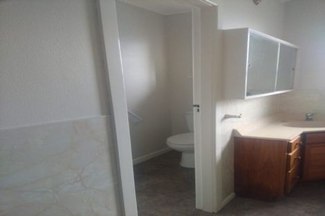 Photo of property in 10 Hinemoa Street, Onerahi, Whangarei, 0110