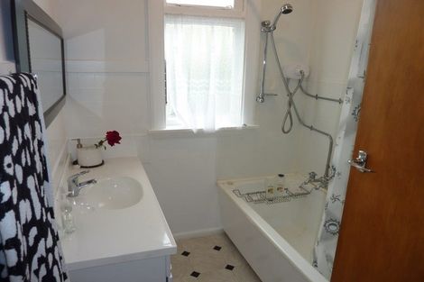 Photo of property in 345 Ferry Road, Waltham, Christchurch, 8011