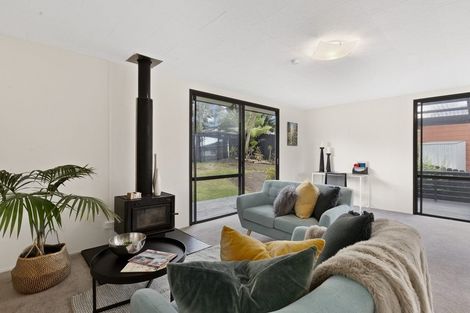 Photo of property in 1/235 Glengarry Road, Glen Eden, Auckland, 0602