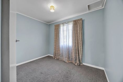 Photo of property in 63 Gladstone Street, Hawera, 4610