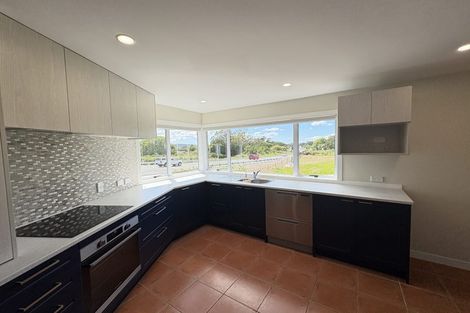 Photo of property in 619 State Highway 16, Kumeu, 0891