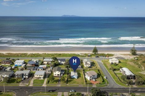 Photo of property in 283 Seaforth Road, Waihi Beach, 3611