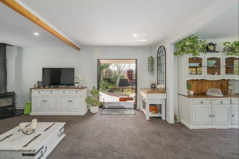 Photo of property in 10 Impala Place, Whitianga, 3510