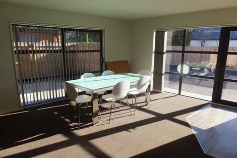 Photo of property in 76a Peer Street, Upper Riccarton, Christchurch, 8041