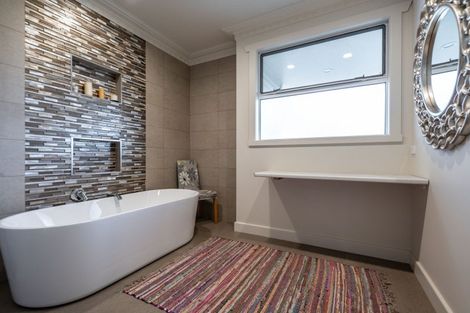 Photo of property in 81 Racecourse Road, Cambridge, 3493