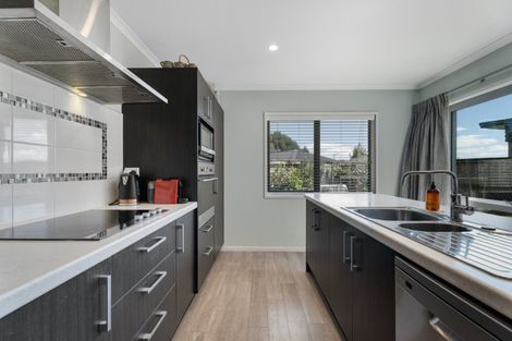 Photo of property in 22 Conniston Way, Pyes Pa, Tauranga, 3112