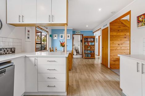 Photo of property in 64 Granville Drive, Massey, Auckland, 0614