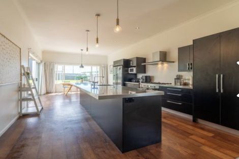 Photo of property in 39 Raymond Street, West End, Timaru, 7910