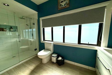Photo of property in 18 Mount Pleasant Road, Mount Pleasant, Christchurch, 8081