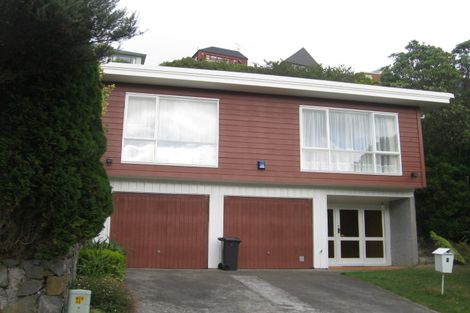 Photo of property in 6 Lynmouth Avenue, Karori, Wellington, 6012